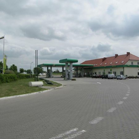 Sawik Dziekanowice Motel Lednogora Exterior photo